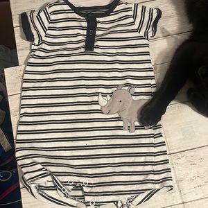 One Piece Baby Boy Black and White Carter’s Bodysuit (Size 9M)